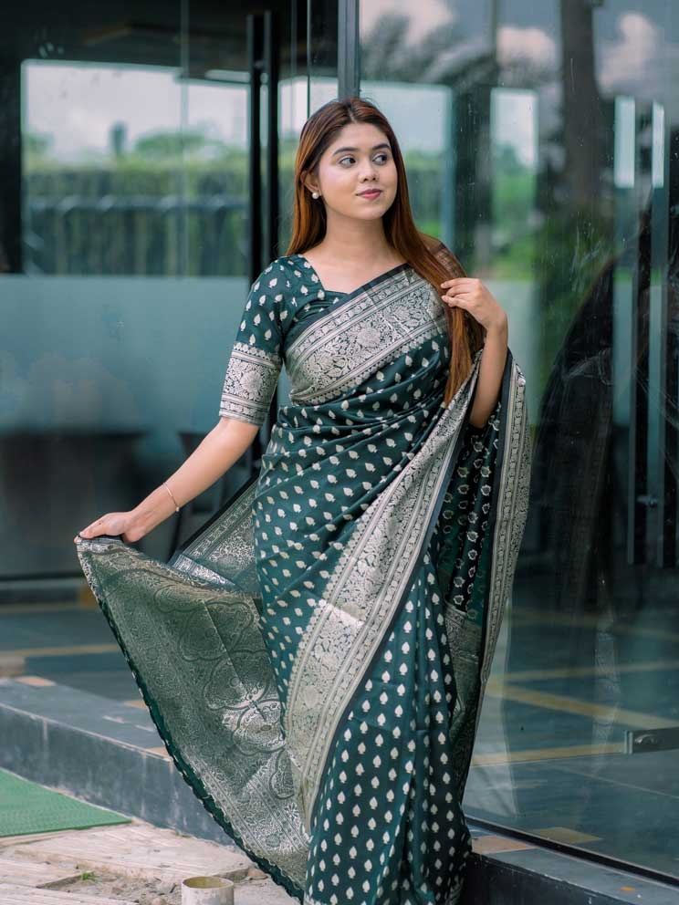 কাঞ্চি কাতান শাড়ি। kanchi katan saree (ব্লাউজ পিস)
